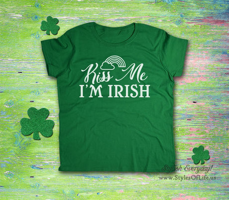 Women's St. Patricks Day Shirt, Kiss Me I'm Irish, Irish Shirt, Shamrock, Green Shirt, Irish Tee, Funny