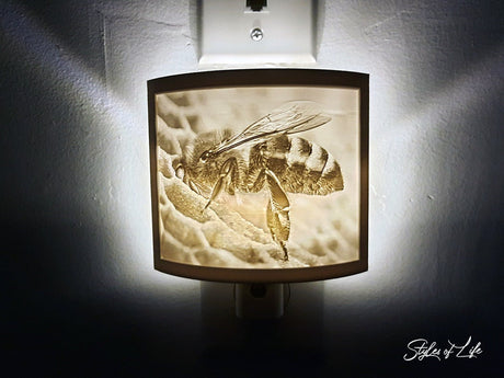 Bee With Honeycomb, Lithophane Night Light, Mothers day, Father’s Day